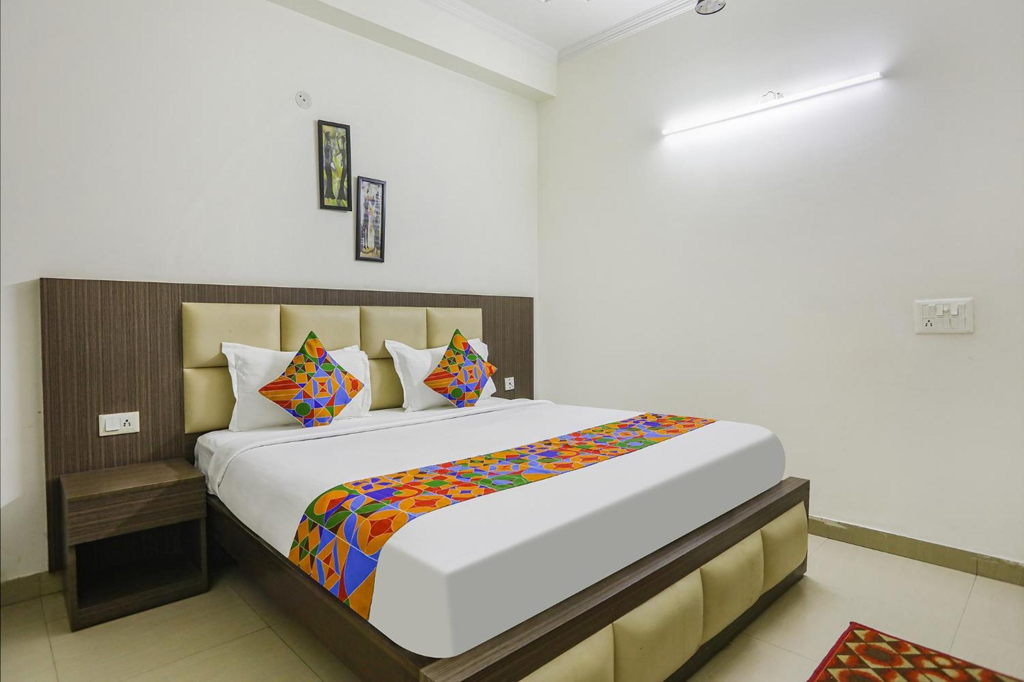 Fabhotel Corporate Stay نويدا المظهر الخارجي الصورة